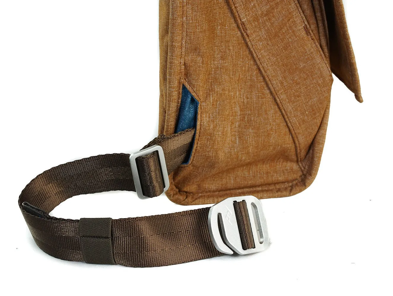 Peak Design The Everyday Messenger 13” – Heritage Tan