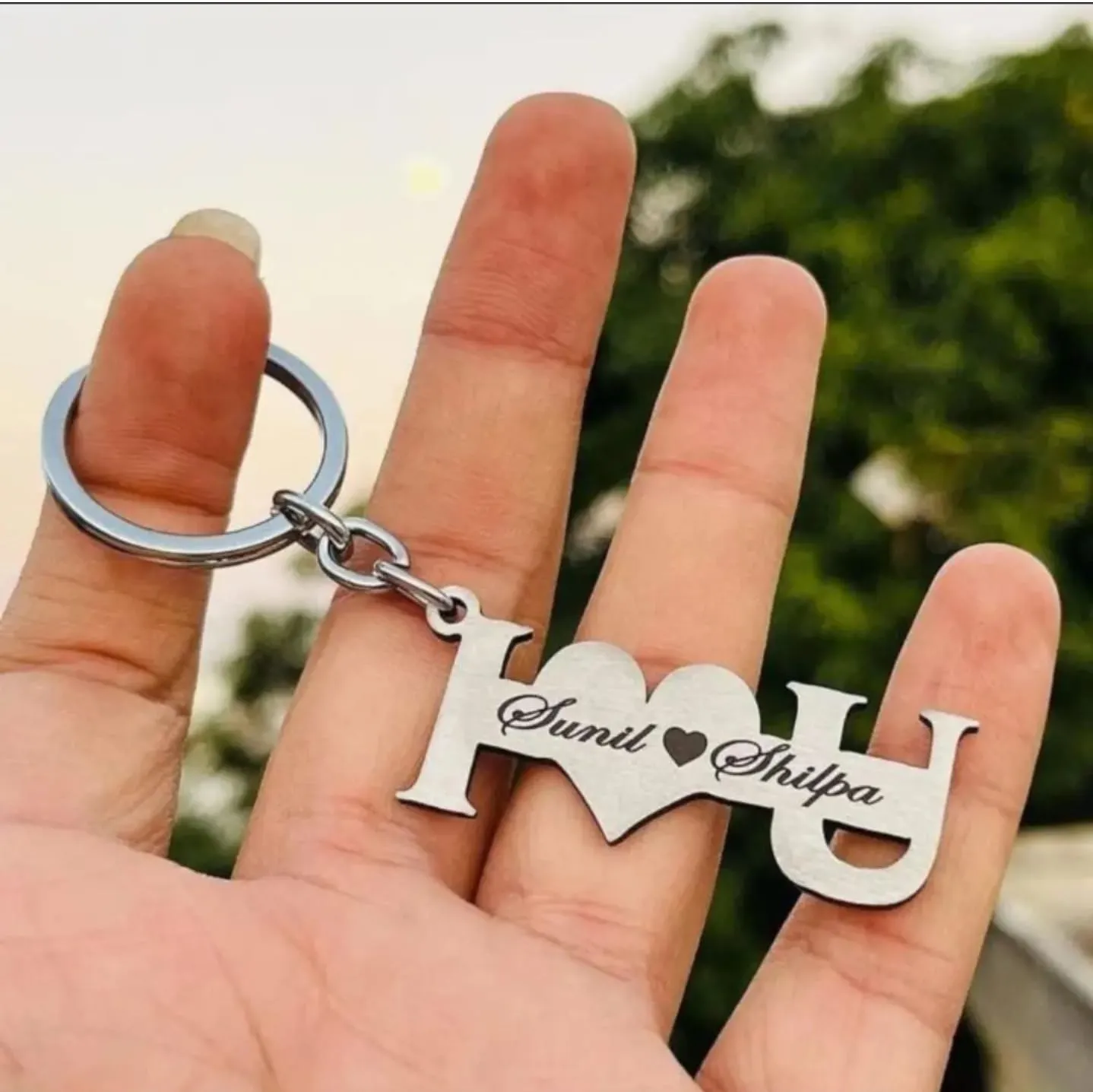 Personalized "I Love You" Keychain - Perfect for Valentine's Day/Anniversary