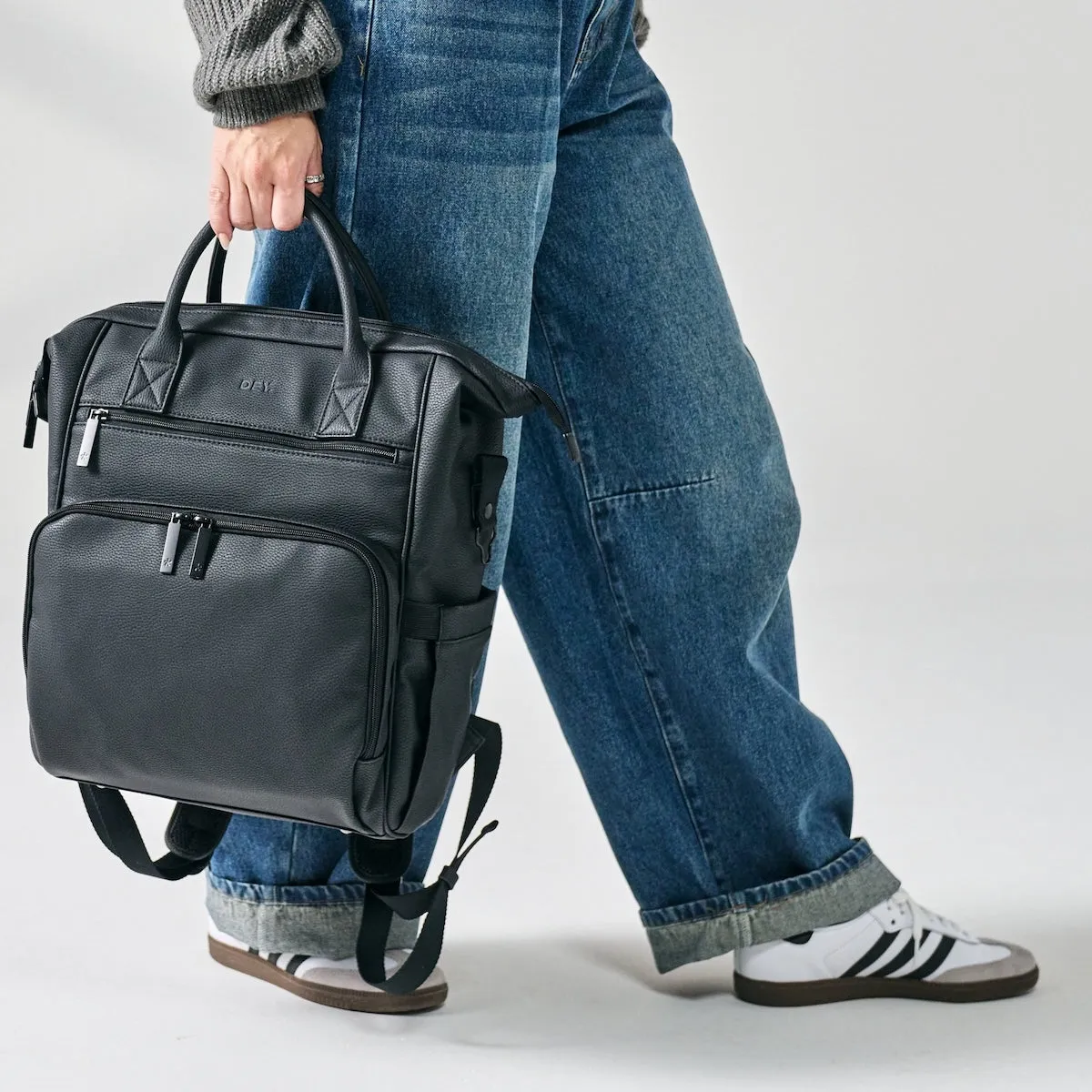 R1 Diaper Backpack