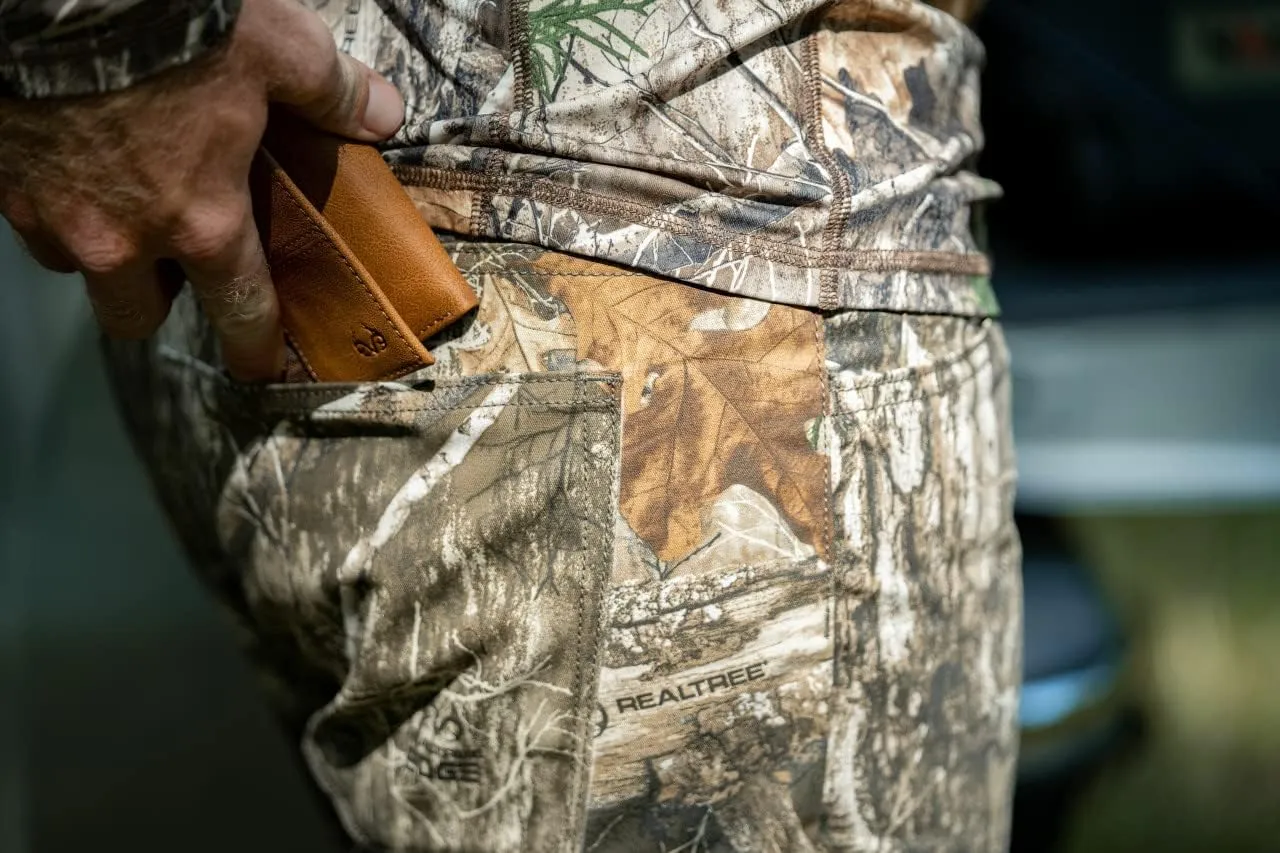 Realtree Camo Slim Card Holder Money Clip Wallets for Men (Edge Camo Burnished Tan Leather Trifold Wallet)