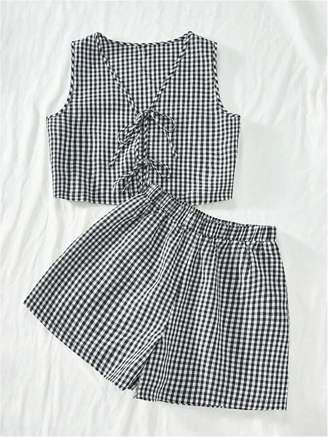 SOLY HUX Women's Summer 2 Piece Outfits Plaid Print Sleeveless Tie Front Tank Top Vest Shorts Beach Vacation Set
