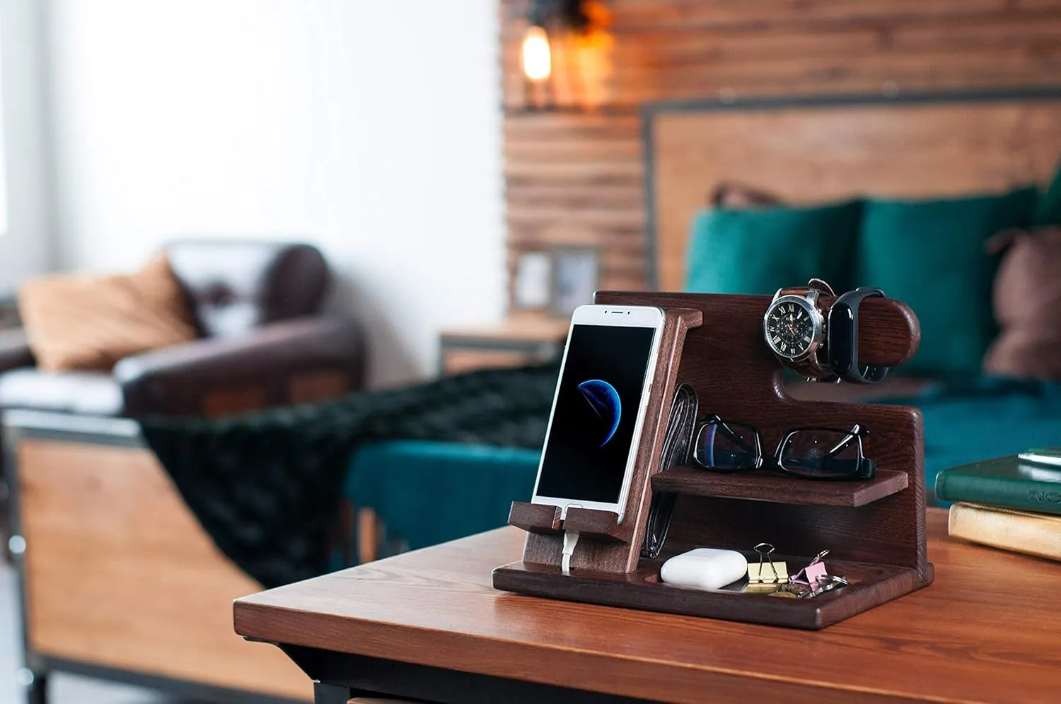 TESLYAR Wood Phone Docking Station for Men - Desk or Nightstand Organizer - Birthday Gifts for Husband or Dad - Anniversary Idea from Wife - Key Holder, Stand Wallet, Watch & Essentials (Brown)