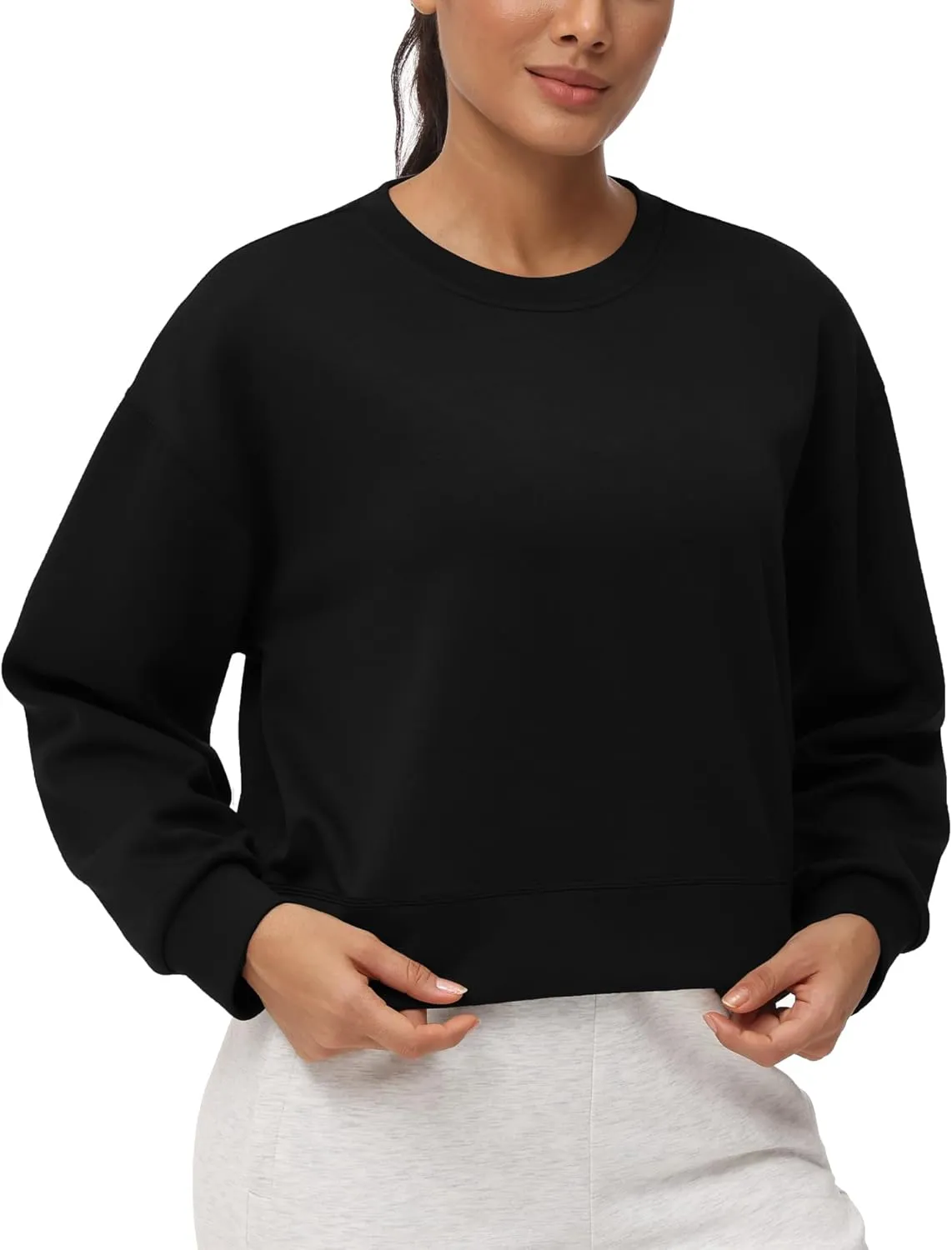 THE GYM PEOPLE Women's Crewneck Cropped Pullover Sweatshirt Cute Basic Long Sleeves Workout Tops