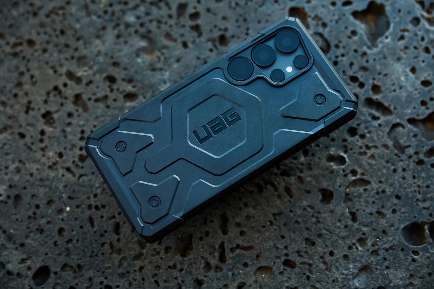 URBAN ARMOR GEAR UAG Designed for Samsung Galaxy S25 Ultra Case 6.8" Pathfinder - Compatible with Magnetic Charging Armor Shell Impact-Resistant Rugged Military Grade Protective Cover, Dark Earth