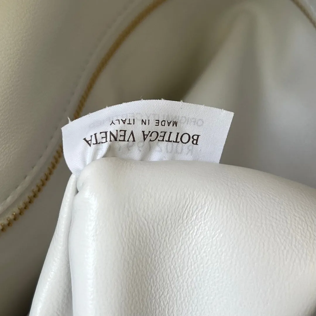 WHITE Veneta LAMBSKIN 54 IN Bottega LARGE Innovative HOP Reliable