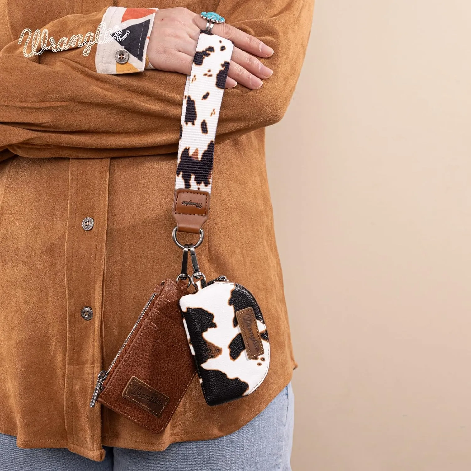 Wrangler KeyChain Wristlet Wallets for Women Western Dual Pouch Wristlet Embroidered Boot Scroll Card Holder Wallet With Zipper