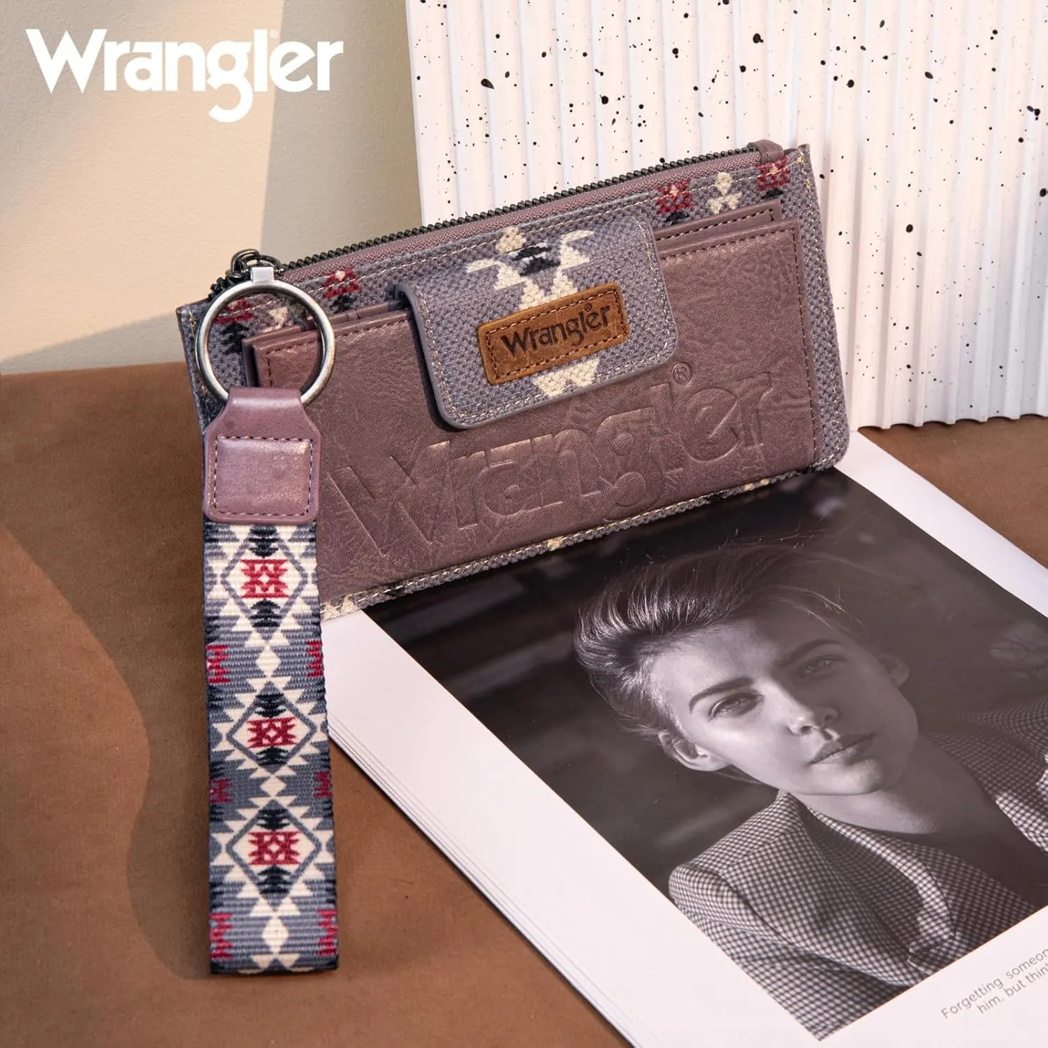 Wrangler Wallet Purse for Women Aztec Clutch Wristlet Wallet with Boho Credit Card Holder